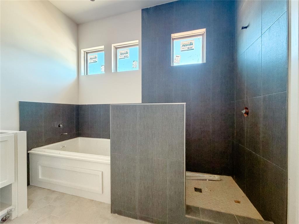 1700 Paseo Place Property Photo 13