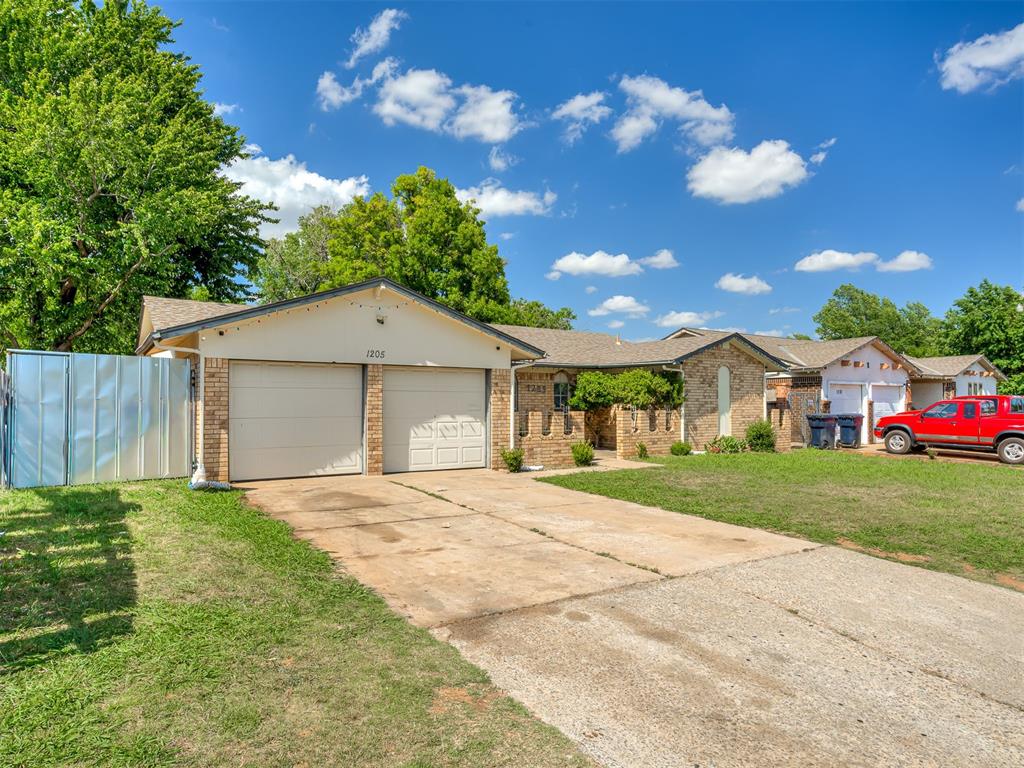 1205 Sw 81st Street Property Photo 4