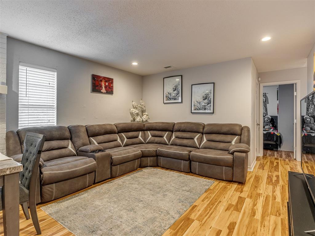 1205 Sw 81st Street Property Photo 8