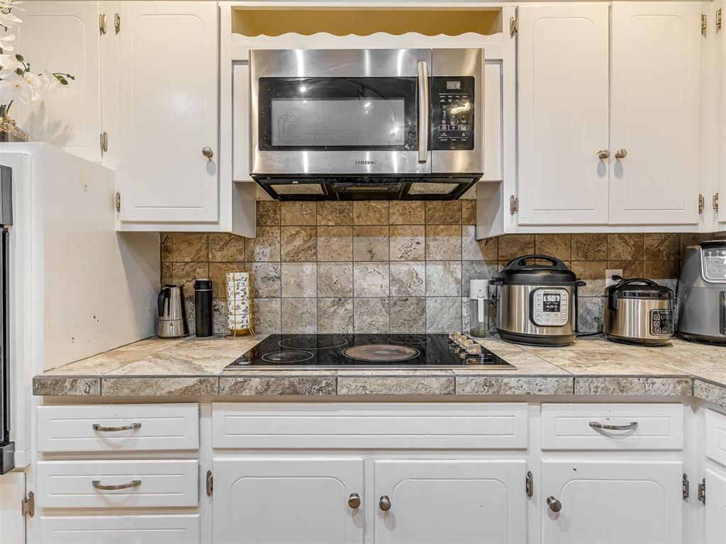 1205 Sw 81st Street Property Photo 12