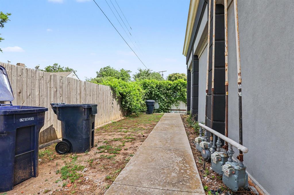3701 N Meridian Avenue Property Photo 34