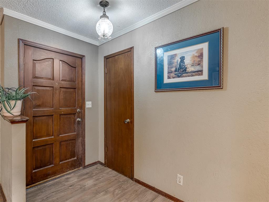 642 W Linden Drive Property Photo 6