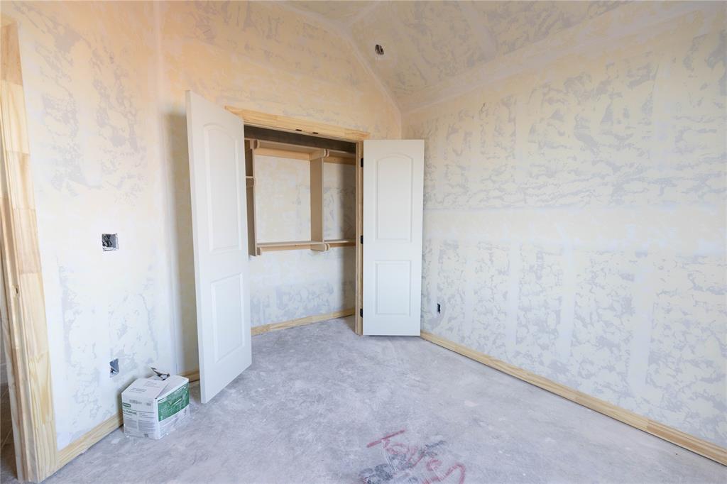 8316 Nw 155th Street Property Photo 12