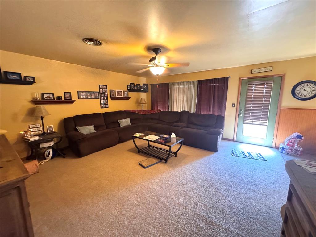 1227 Van Drive Property Photo 7