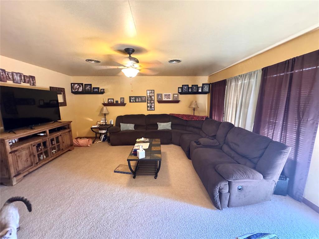 1227 Van Drive Property Photo 8