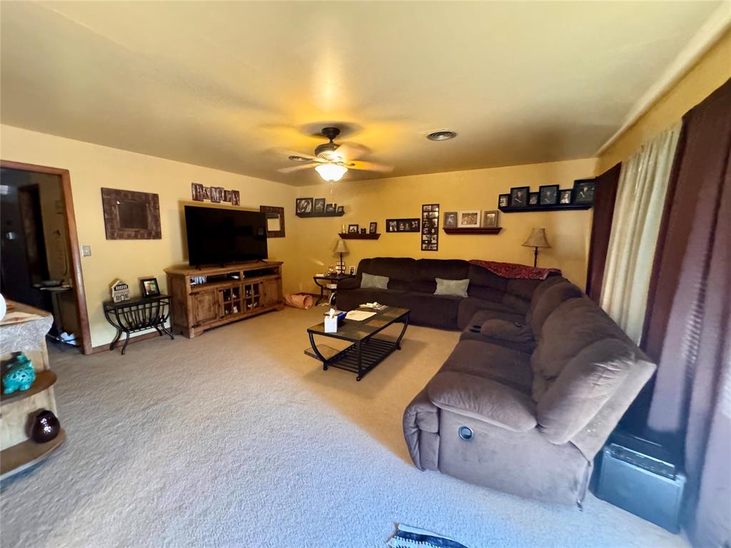 1227 Van Drive Property Photo 9