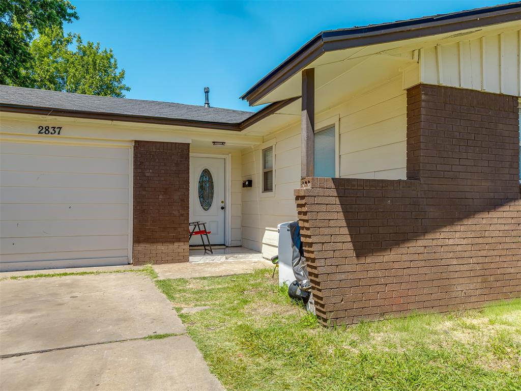 2837 Sw 63rd Street Property Photo 4