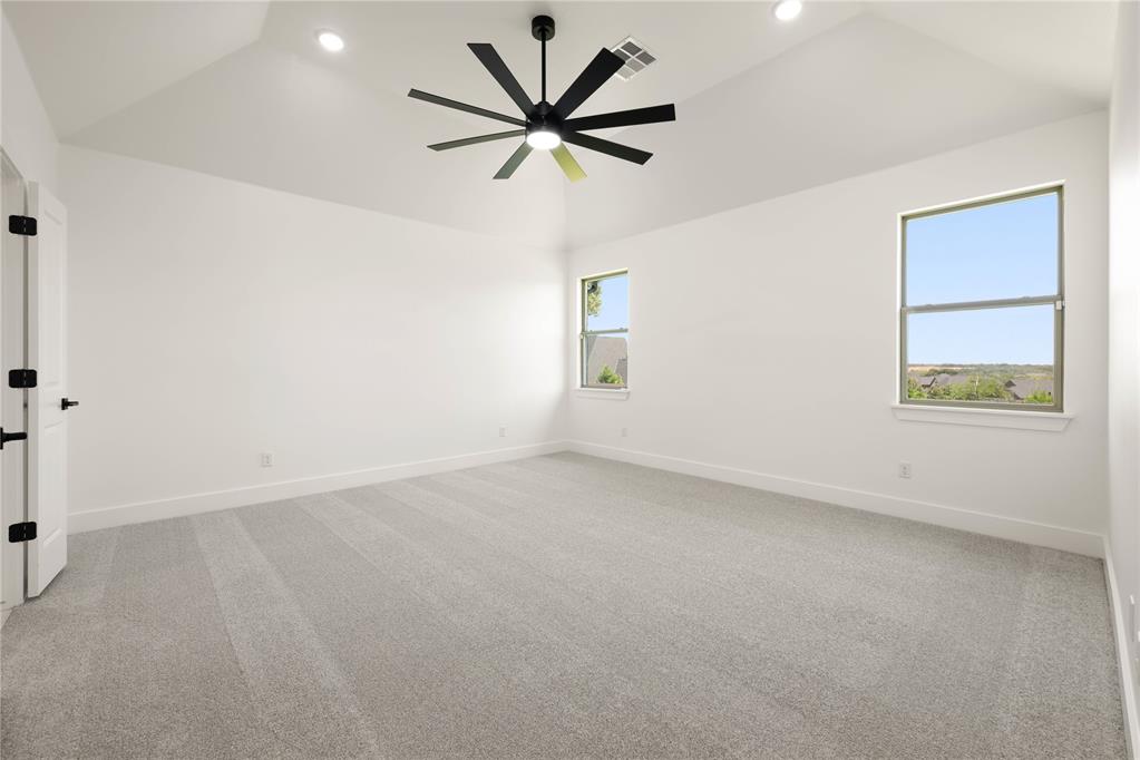 4528 Maple Ridge Drive Property Photo 22