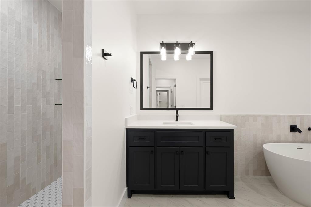 4528 Maple Ridge Drive Property Photo 28