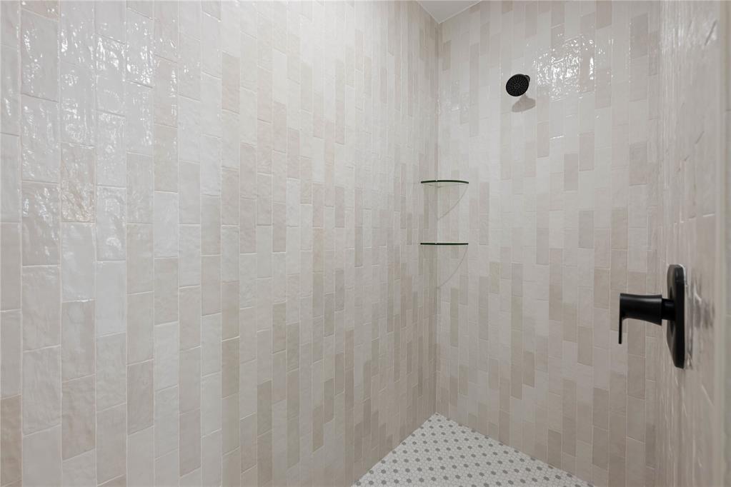 4528 Maple Ridge Drive Property Photo 29