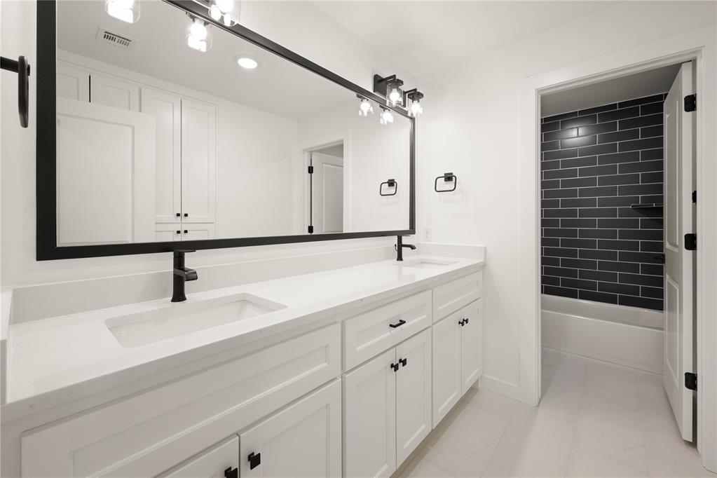 4528 Maple Ridge Drive Property Photo 39