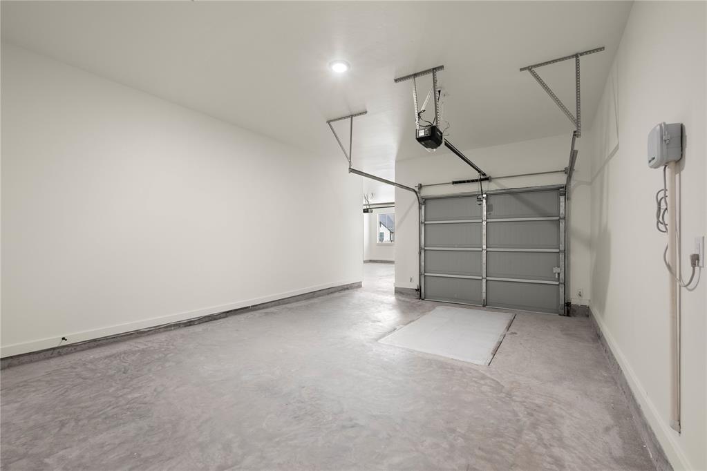 4528 Maple Ridge Drive Property Photo 45