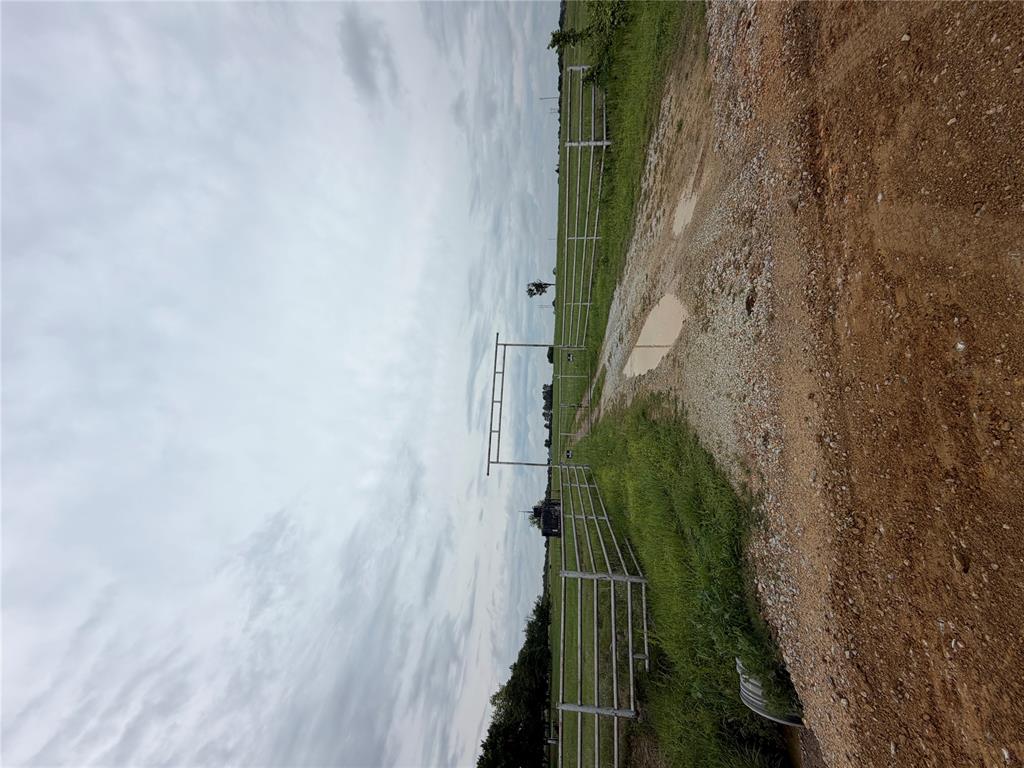 1229557 Property Photo 10