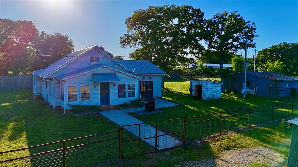 344532 E 1060 Road Property Photo 5