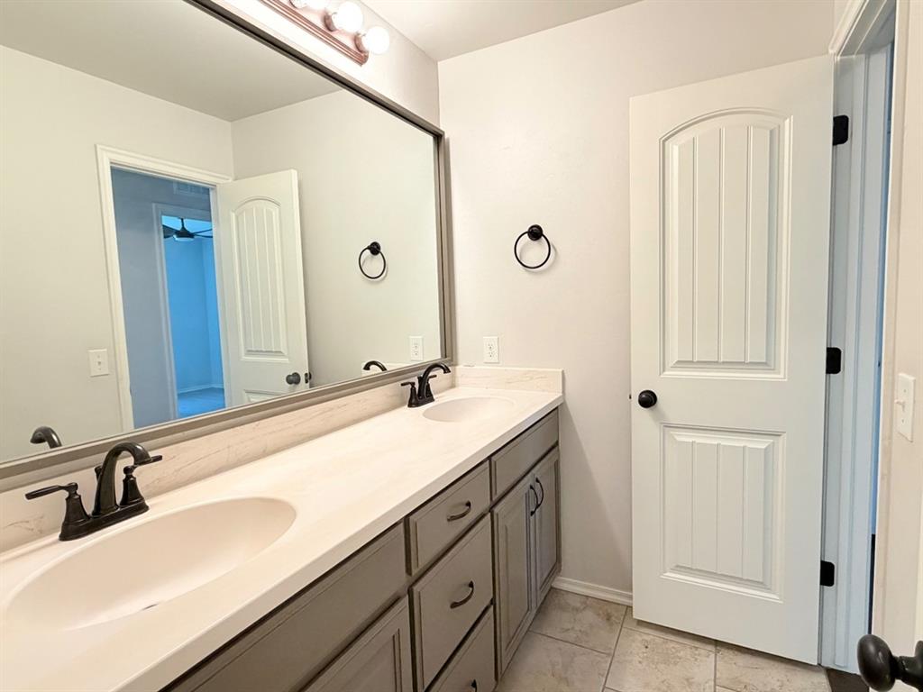 18600 Luna Drive Property Photo 13