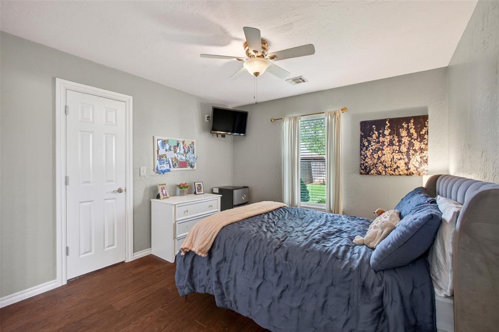 207 Clayton Property Photo 11