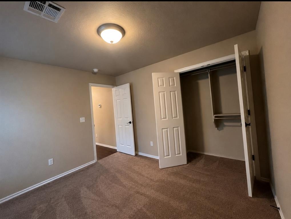 10605 Nw 17th Property Photo 13