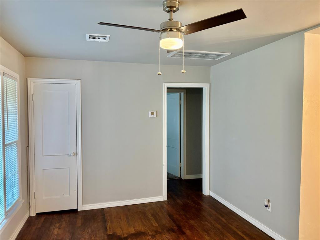 1702 W Britton Road Property Photo 12