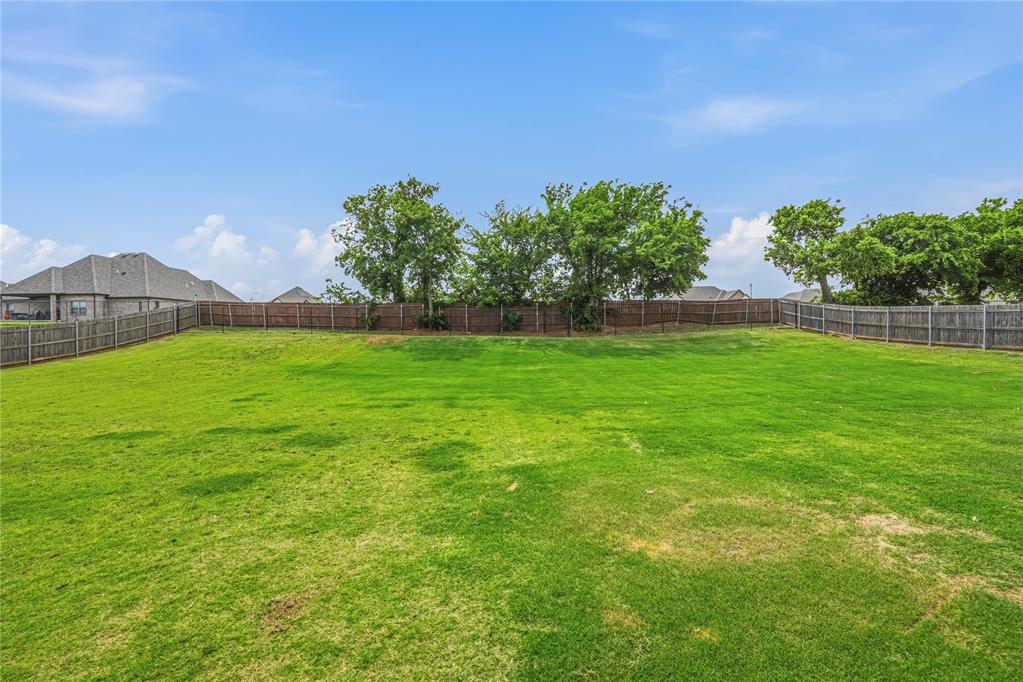 1103 Riata Road Property Photo 44