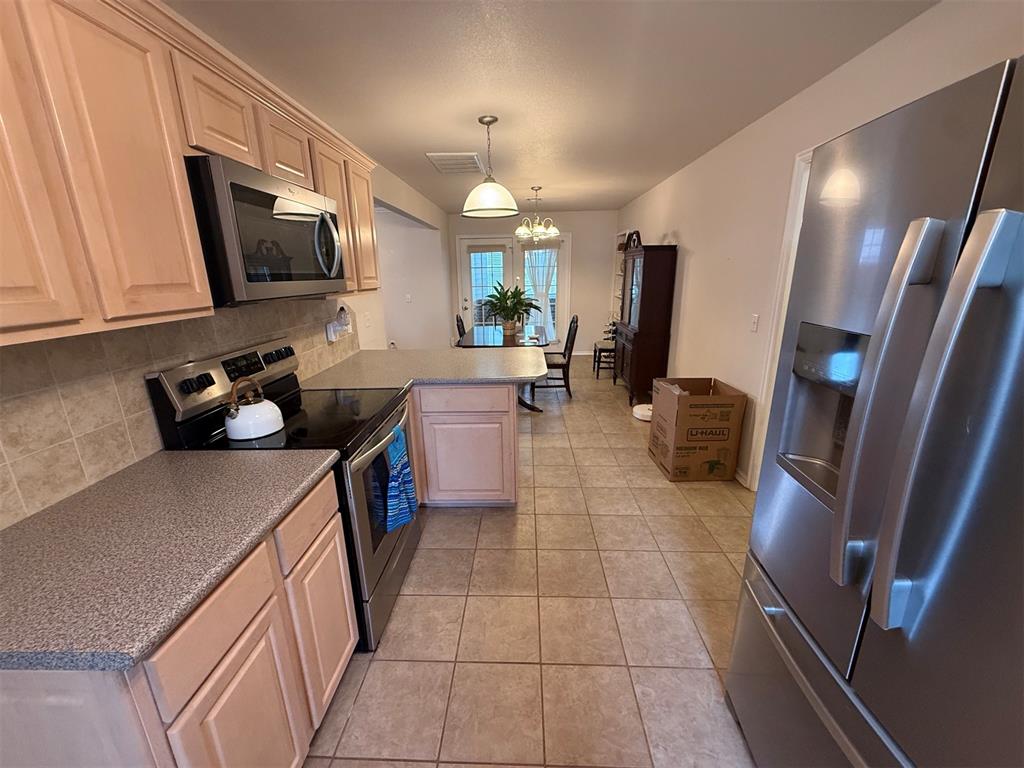 1926 E Aspen Place Property Photo 14