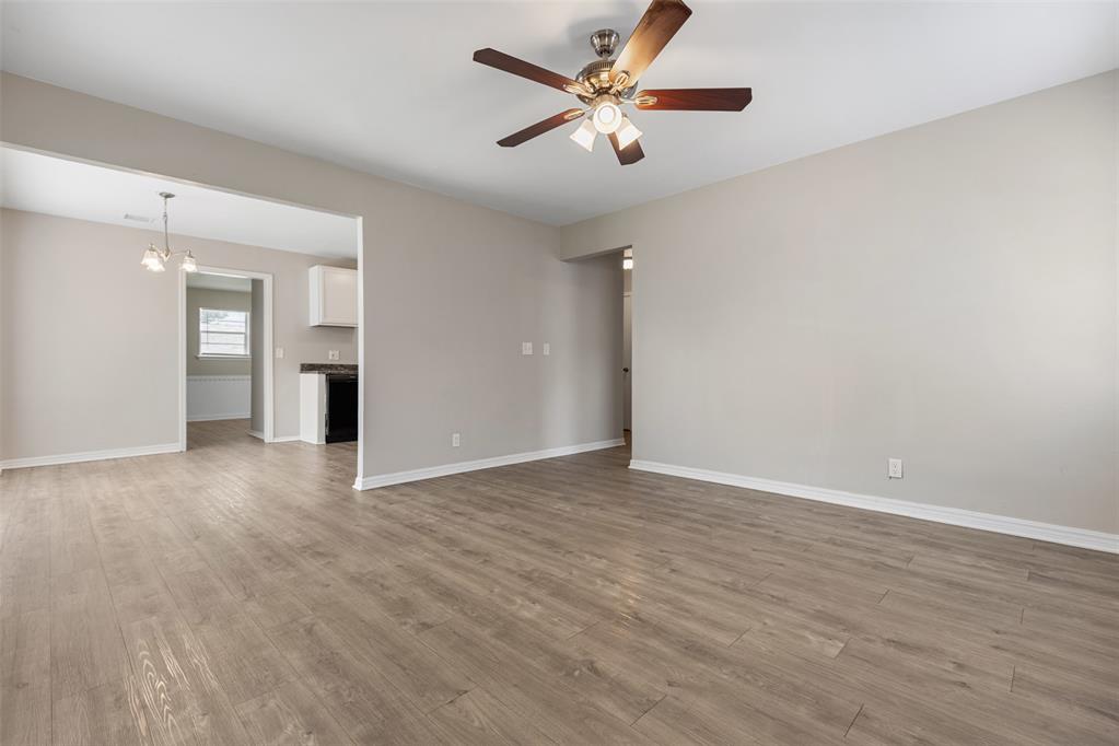 8221 N Harvey Avenue Property Photo 5
