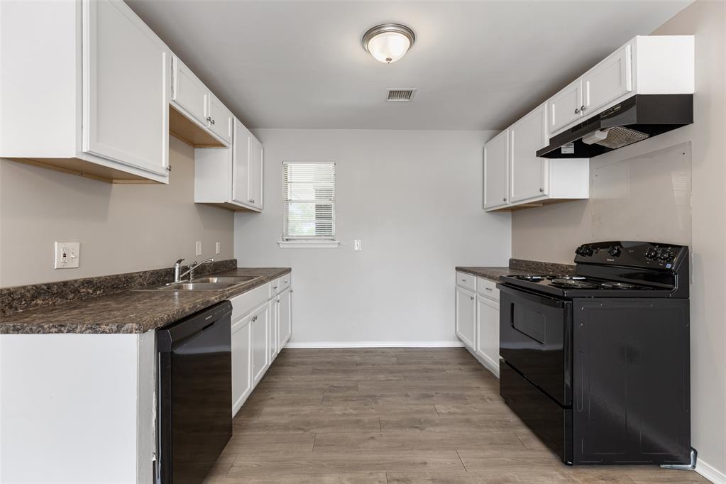 8221 N Harvey Avenue Property Photo 11