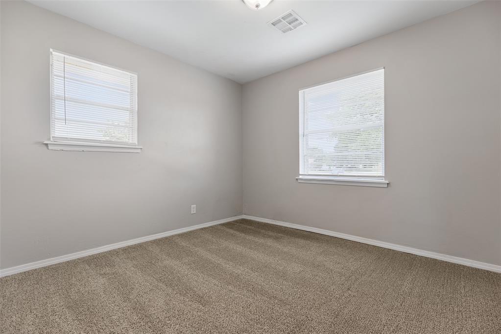 8221 N Harvey Avenue Property Photo 16