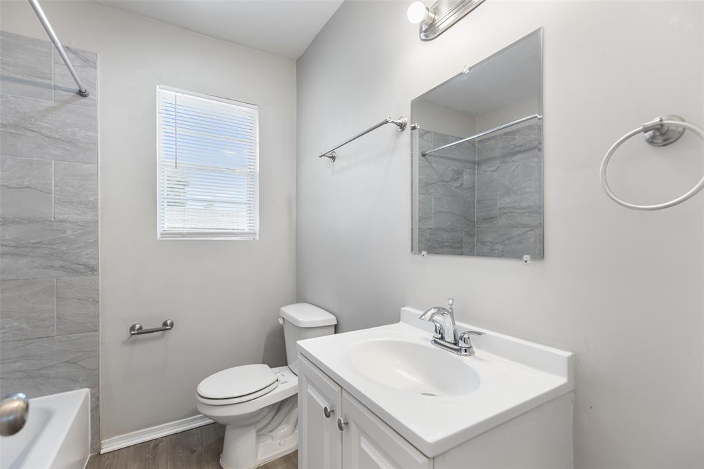 8221 N Harvey Avenue Property Photo 23