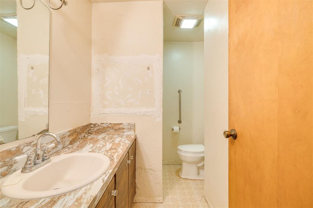 416888 E 1136 Road Property Photo 33
