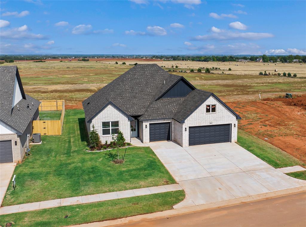 1116 Copper Ridge Circle Property Photo 3
