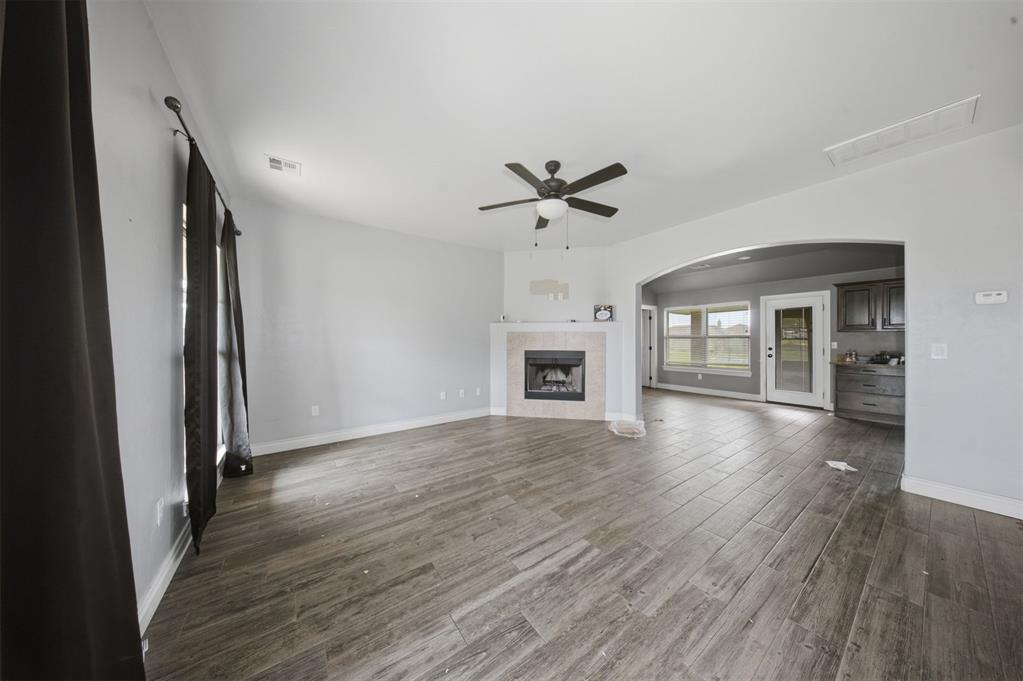 3401 W Simpson Road Property Photo 3