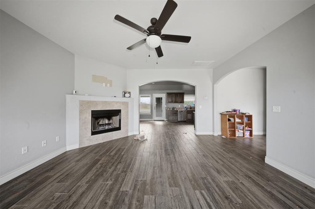 3401 W Simpson Road Property Photo 4
