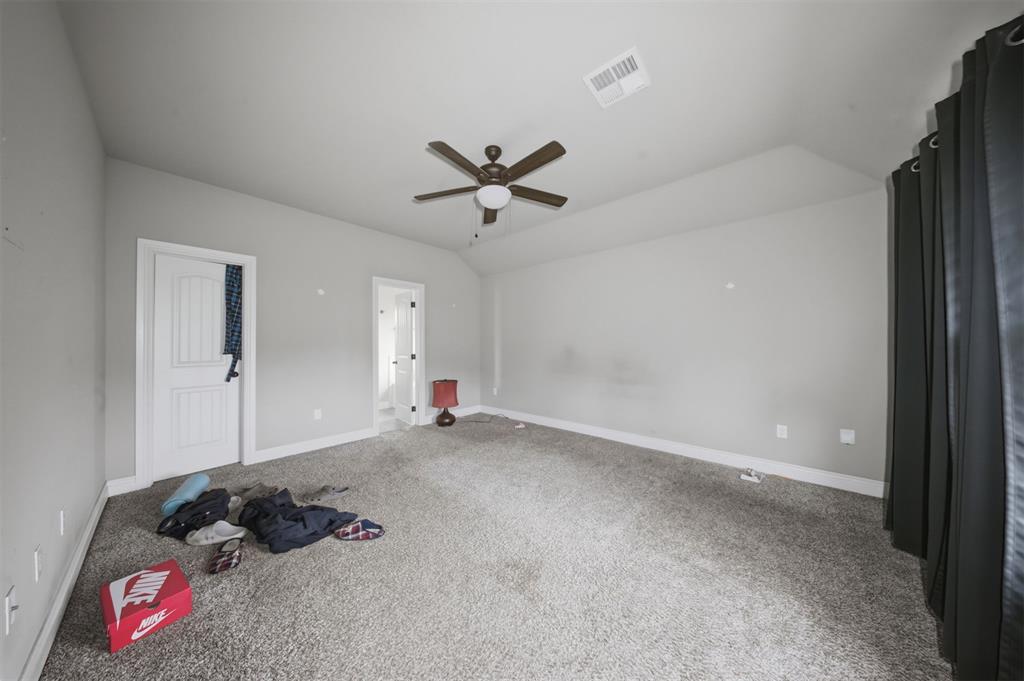 3401 W Simpson Road Property Photo 11