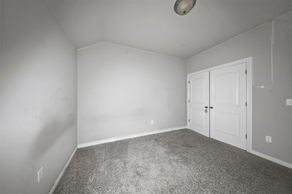 3401 W Simpson Road Property Photo 16