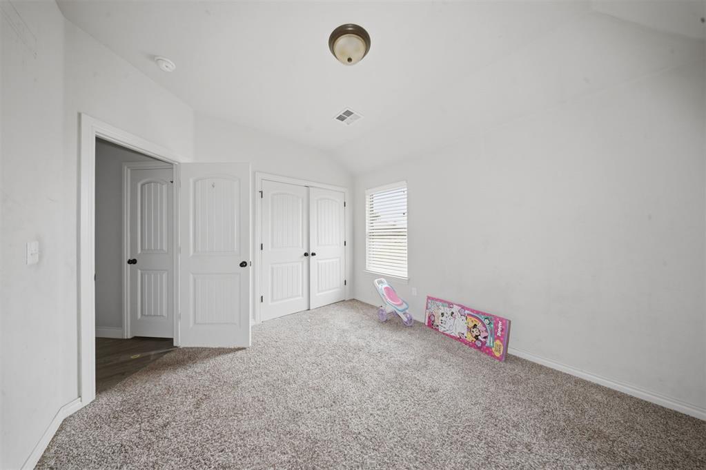 3401 W Simpson Road Property Photo 18