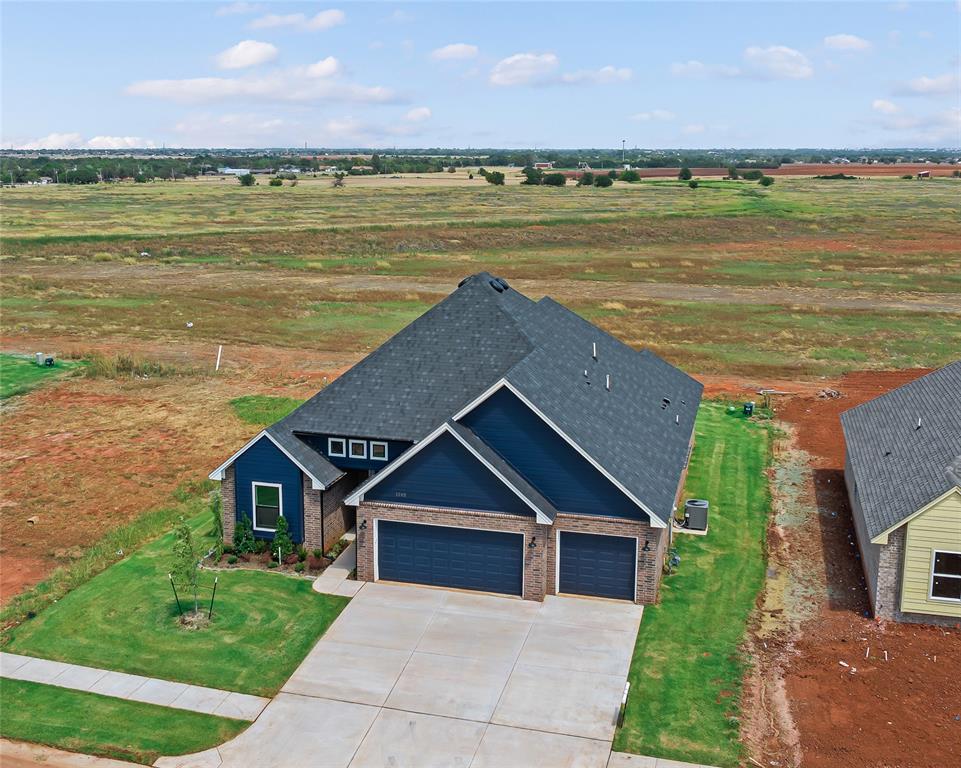 1242 Copper Ridge Circle Property Photo 4