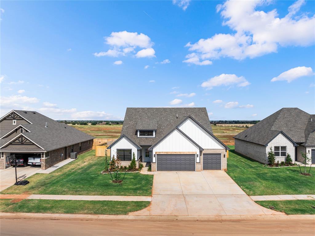 1138 Copper Ridge Circle Property Photo 2