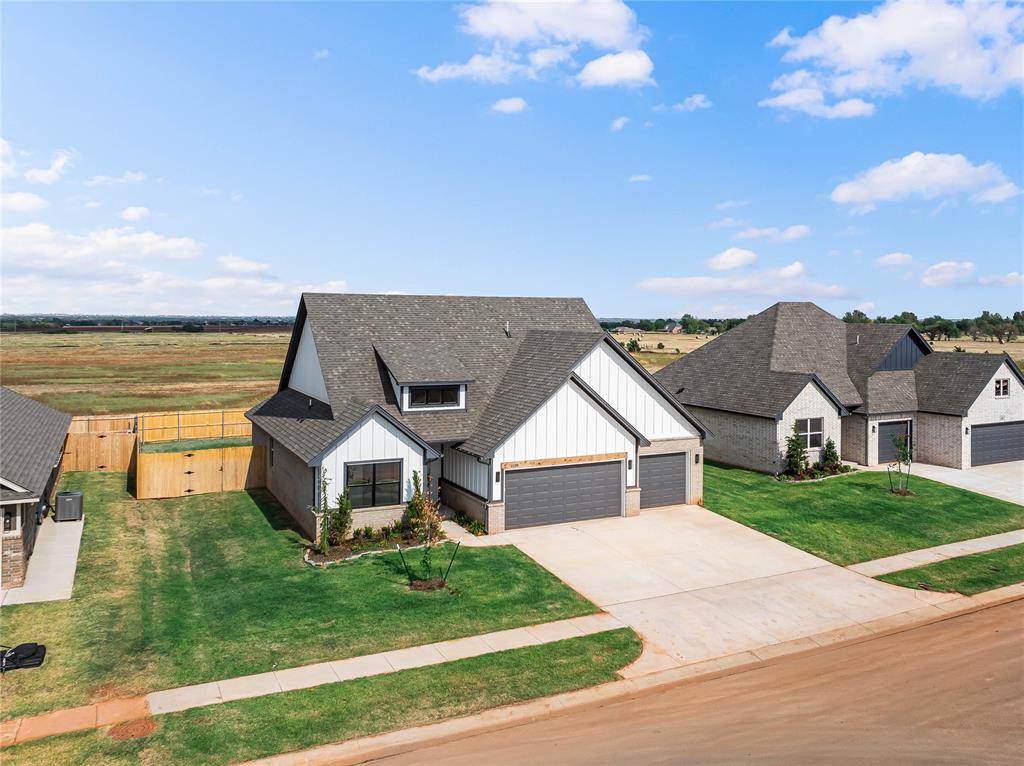 1138 Copper Ridge Circle Property Photo 3