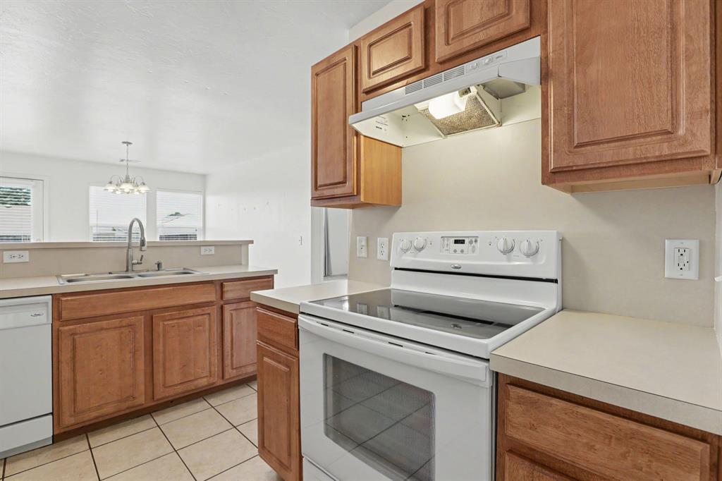 15513 Camellia Road Property Photo 12