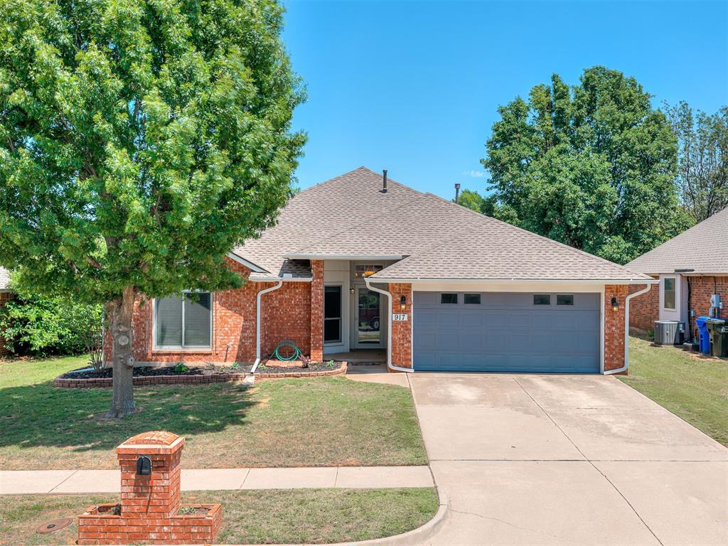 917 Goshawk Drive Property Photo 1