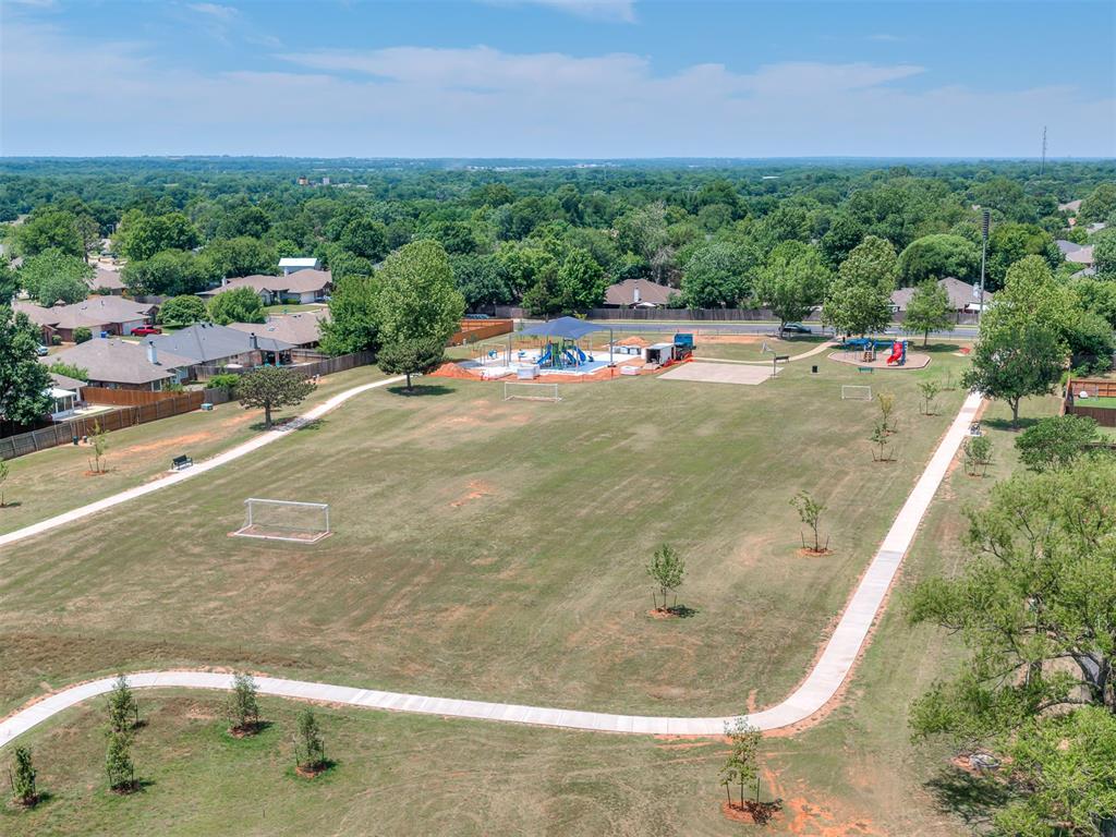 917 Goshawk Drive Property Photo 30