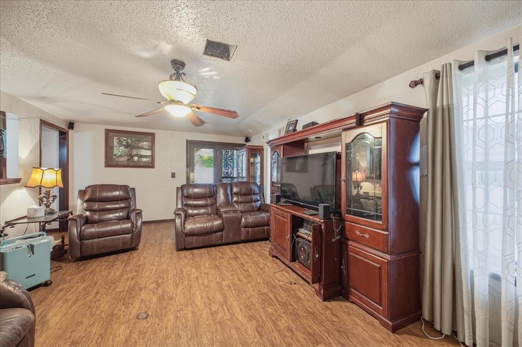 5401 Chad Road Property Photo 8