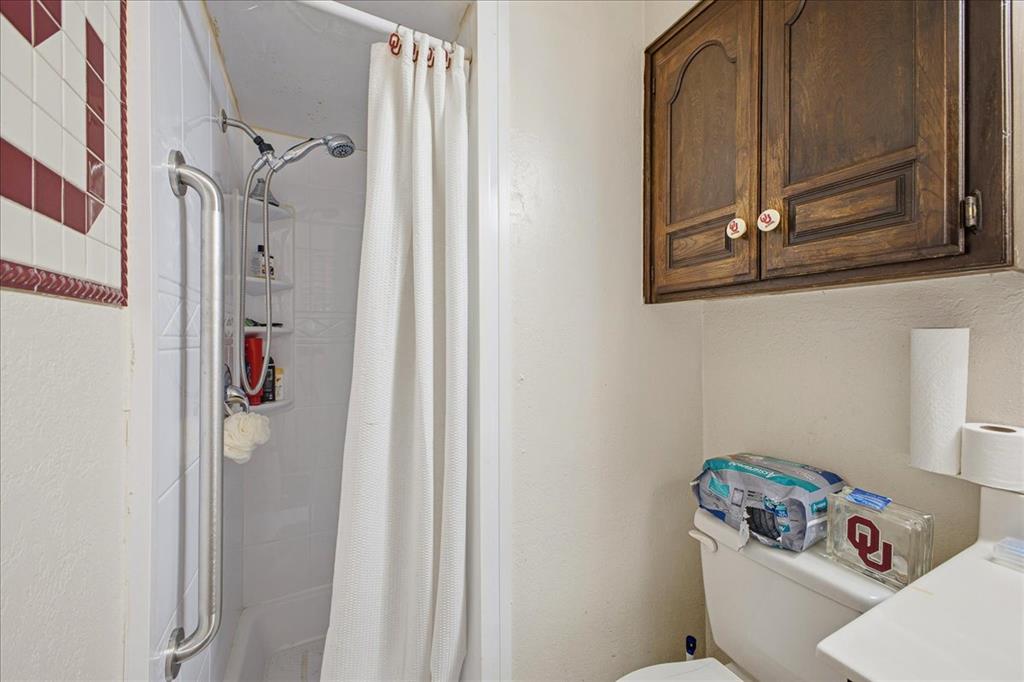 5401 Chad Road Property Photo 16