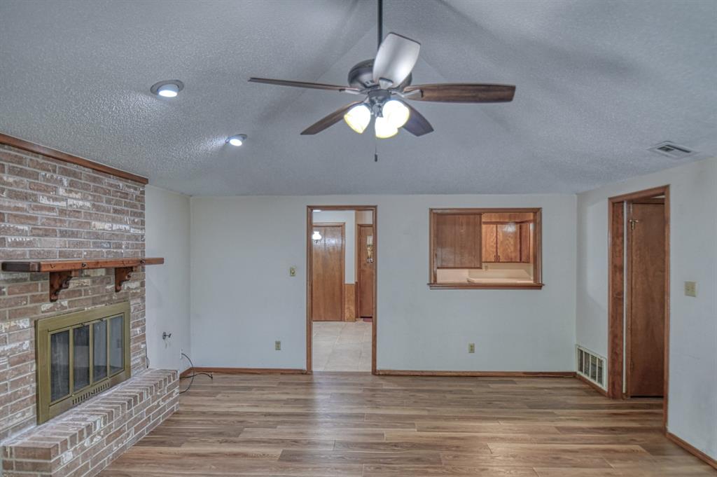 1501 Glencliff Drive Property Photo 6
