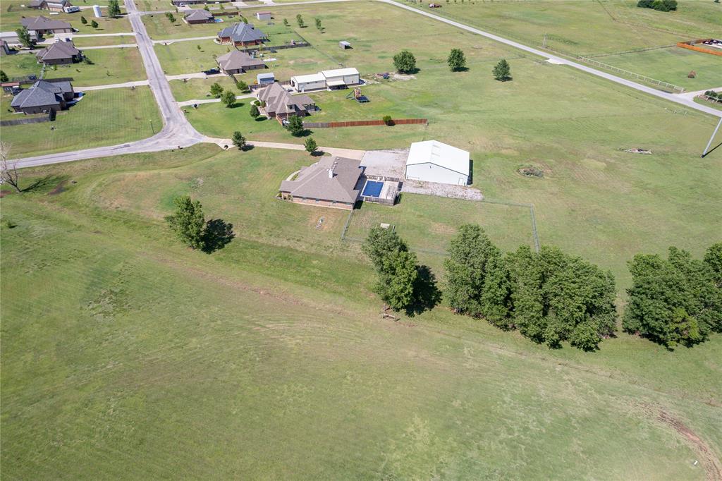 2858 Fields Road Property Photo 4
