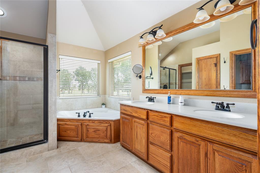2858 Fields Road Property Photo 25
