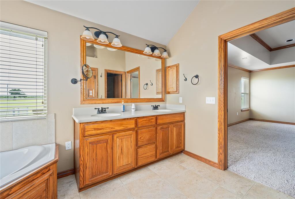 2858 Fields Road Property Photo 26