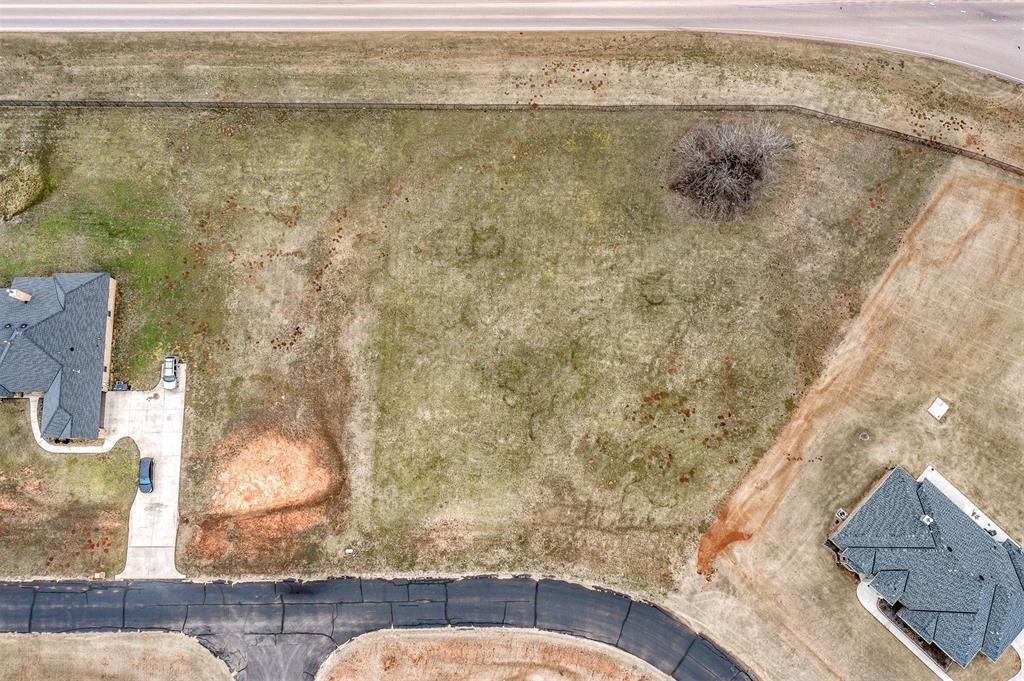 5216 Strait Drive Property Photo 4