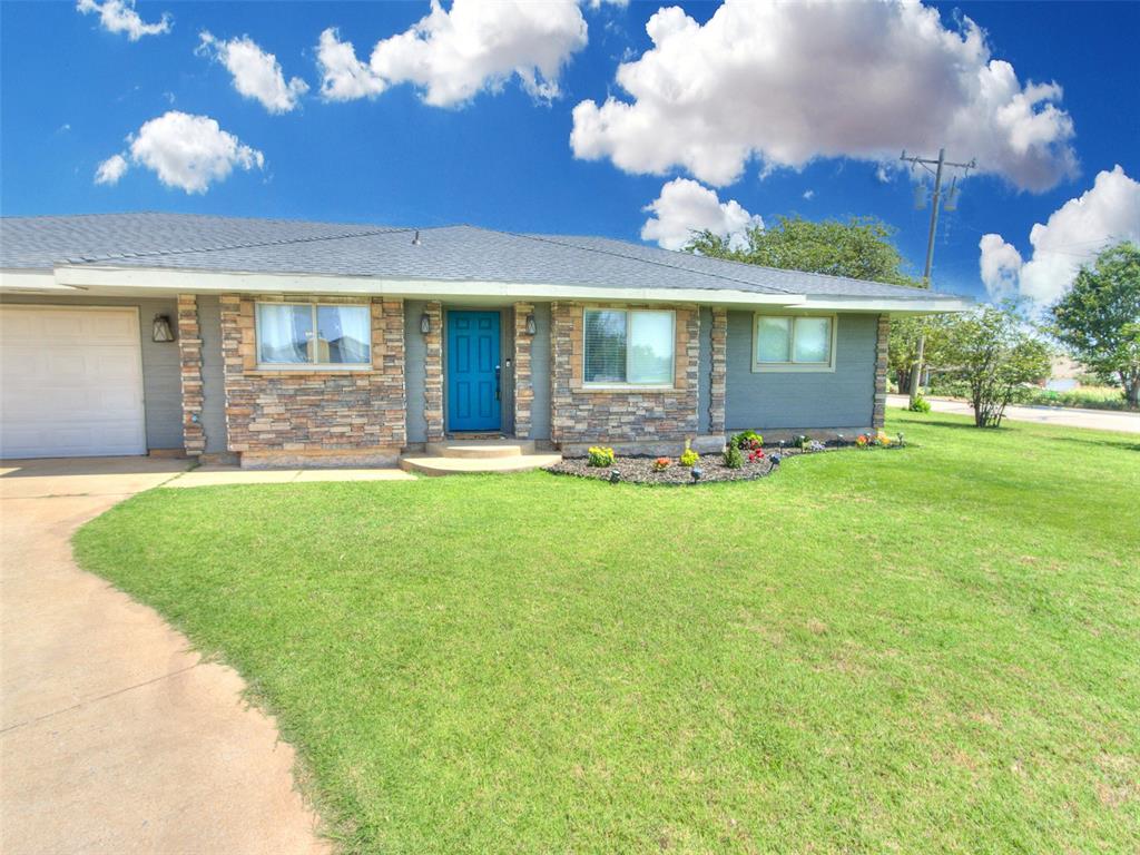 803 Nw Tyler Avenue Property Photo 28