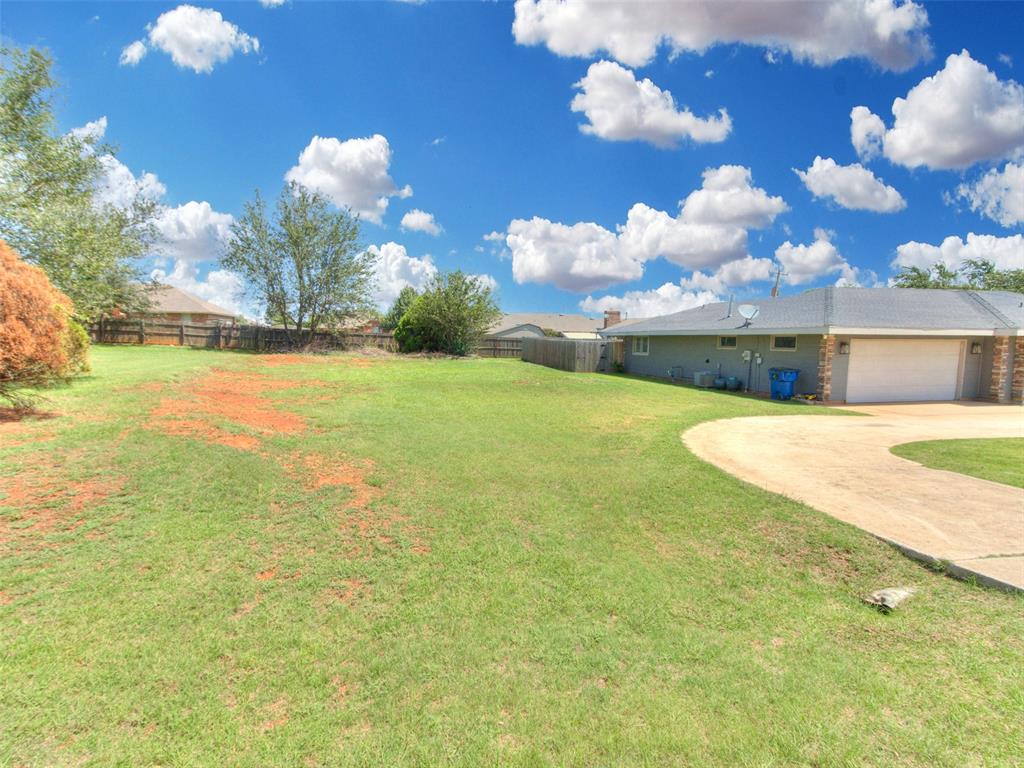 803 Nw Tyler Avenue Property Photo 30